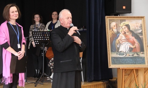 To wszystko bardzo otwiera oczy