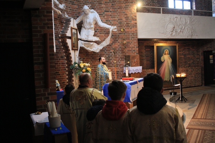 Niedzielna liturgia w parafii greckokatolickiej w Opolu