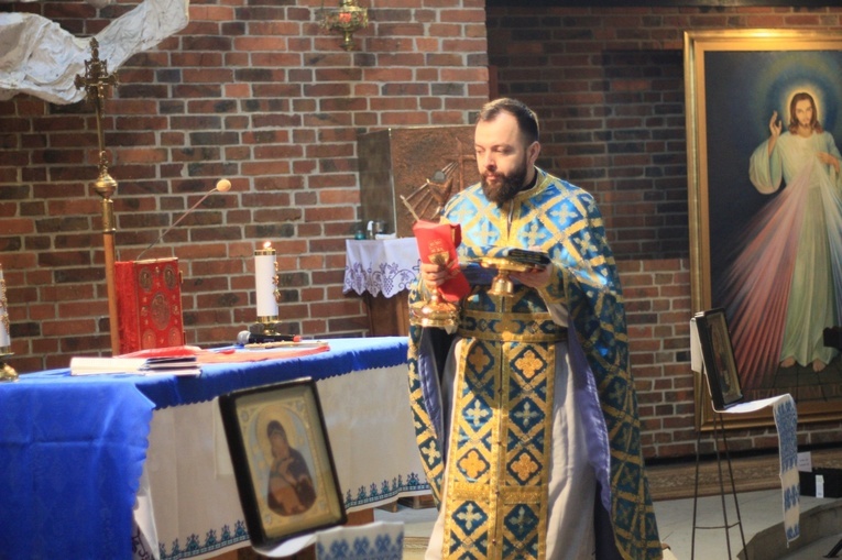 Niedzielna liturgia w parafii greckokatolickiej w Opolu