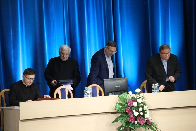 Konferencja biblijna