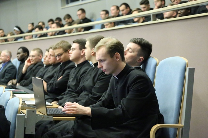 Konferencja biblijna