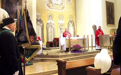 ▲	Biskup gliwicki przewodniczył Mszy św. z okazji górniczego święta.