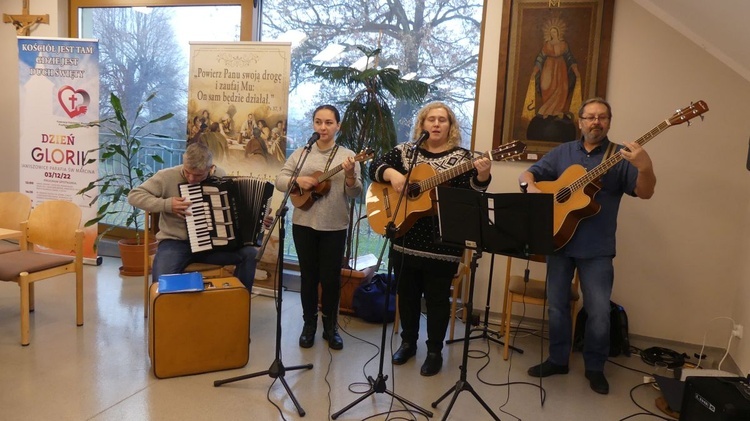 Dzień Glorii wspólnot poalfowych u św. Marcina w Jawiszowicach