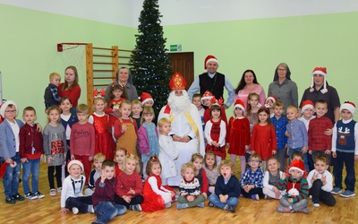 Św. Mikołaj odwiedził przedszkole diecezjalne 