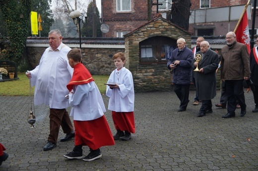 Bujaków. Wprowadzenie relikwii patrona pszczelarzy