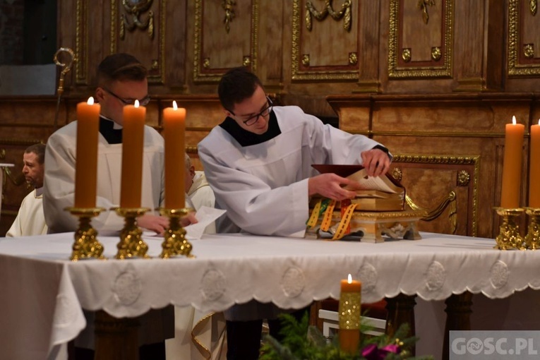 ​Kandydatura i akolitat w Paradyżu