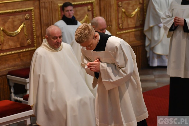 ​Kandydatura i akolitat w Paradyżu