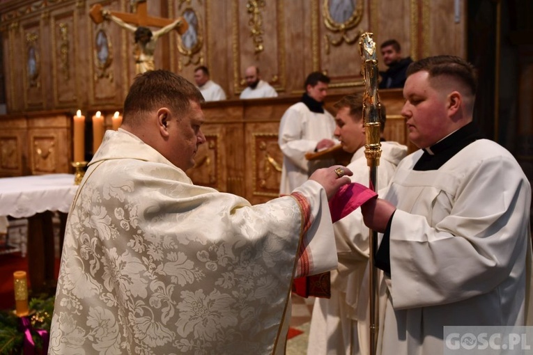 ​Kandydatura i akolitat w Paradyżu