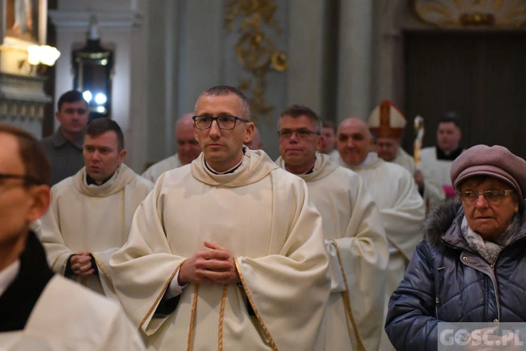 ​Kandydatura i akolitat w Paradyżu