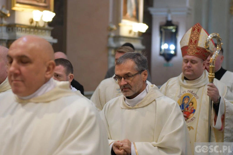 ​Kandydatura i akolitat w Paradyżu