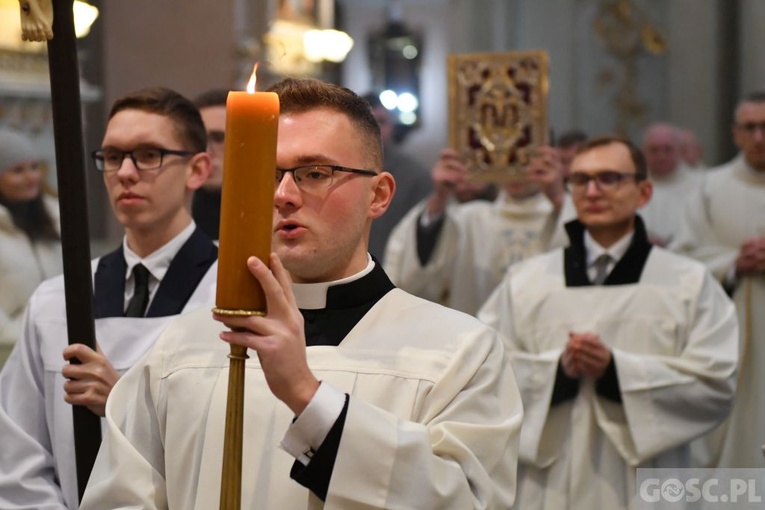 ​Kandydatura i akolitat w Paradyżu