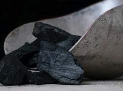 Śląskie. Ponad 120 gmin kupiło węgiel po "cenach preferencyjnych". Pora na dystrybucję do mieszkańców