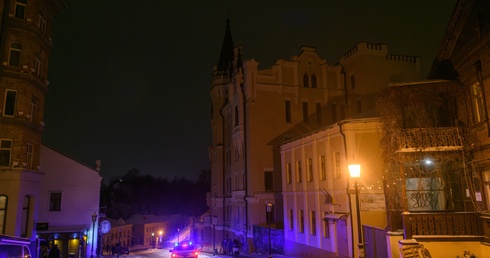 Polska Biblioteka Medyczna w Kijowie ucierpiała podczas rosyjskiego ostrzału