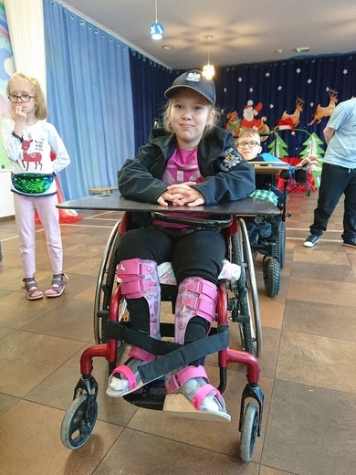 Policjanci z powiatu ząbkowickiego zorganizowali zbiórkę darów dla dzieci