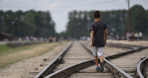 80 lat temu Niemcy rozpoczęli deportacje Polaków z Zamojszczyzny do Auschwitz