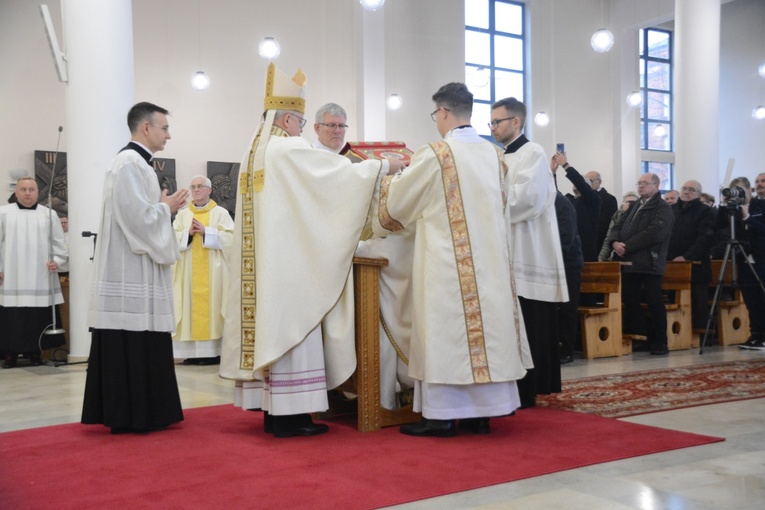 Sakra biskupa Waldemara Musioła