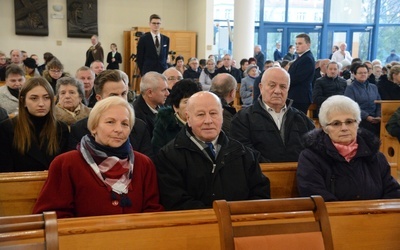 Ostatnie przygotowania do celebracji święceń biskupich