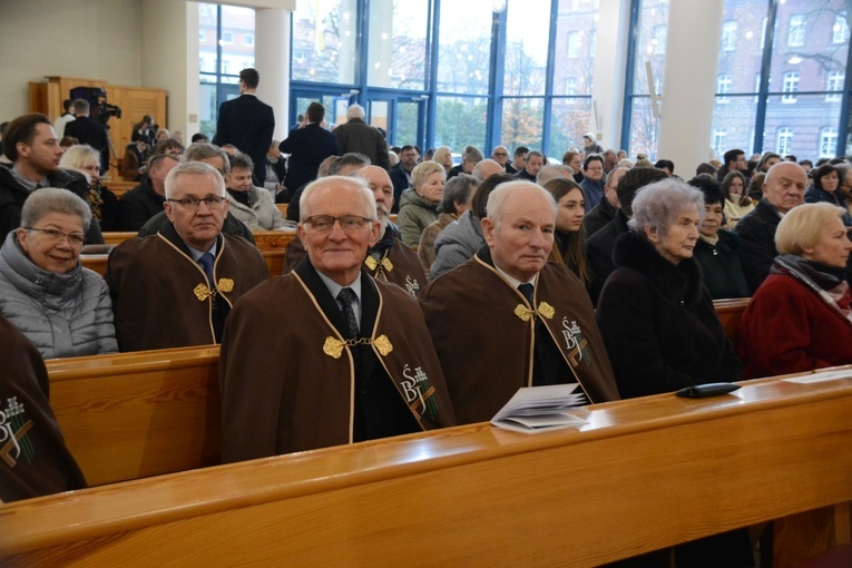 Ostatnie przygotowania do celebracji święceń biskupich