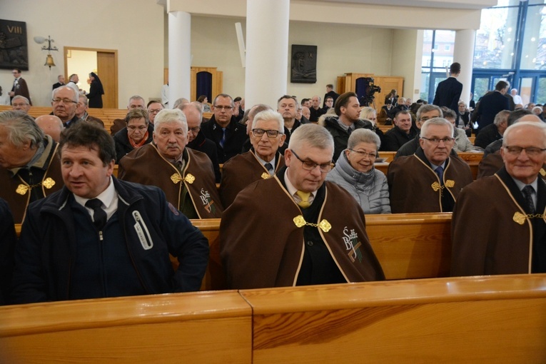 Ostatnie przygotowania do celebracji święceń biskupich