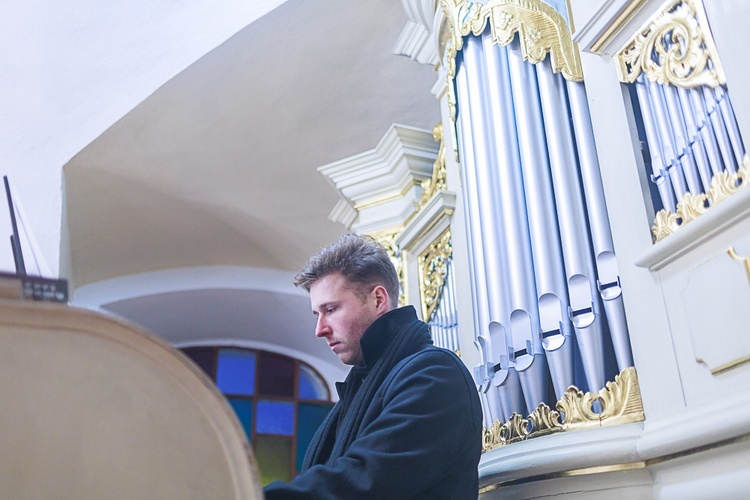 Koncert organowy w Marcinowicach