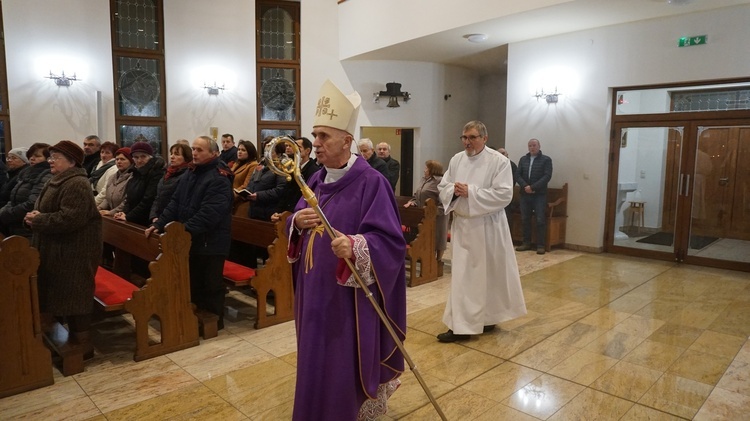 Kośmidry. 40 lat od pierwszej Mszy świetej