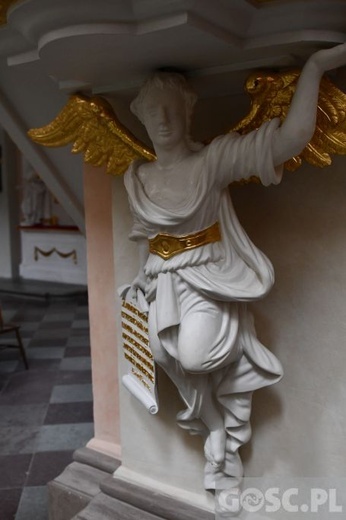 Paradyż w obiektywie Gościa Niedzielnego