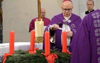 Biskup opolski zaprasza osoby żyjące w związkach niesakramentalnych