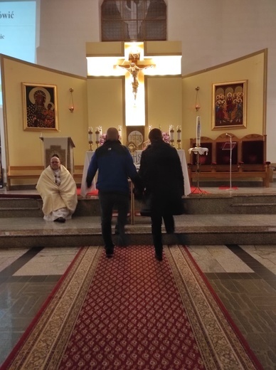 Adoracja Najświętszego Sakramentu dla małżonków