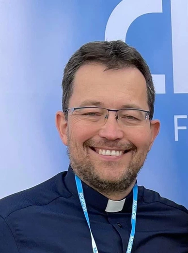 Ks. Koprianiuk: wizerunek Kościoła nie przekłada się na liczbę powołań