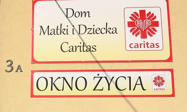 Niemowlę w oknie życia Caritas w Bielsku-Białej