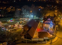 Zagroda w Cięcinie znów czeka na wszystkich, którzy odwiedzą Jarmark Bożonarodzeniowy i pomogą Martynie.