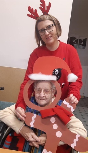 Dzierżoniów. Świąteczny nastrój w ZOL-u sióstr elżbietanek