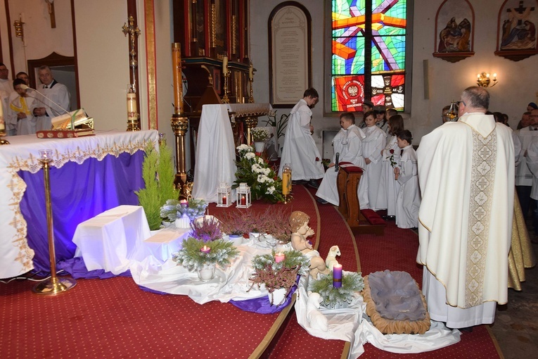Wprowadzenie relikwii Prymasa Tysiąclecia