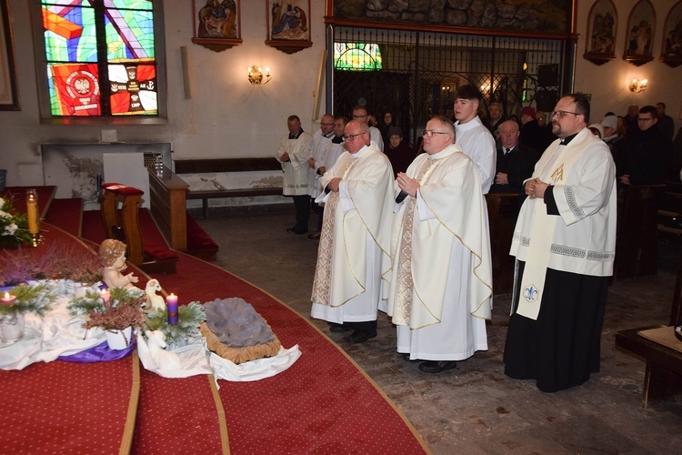 Wprowadzenie relikwii Prymasa Tysiąclecia