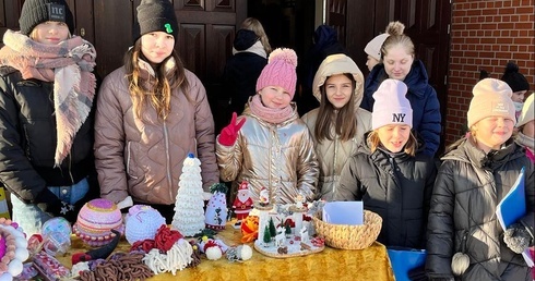 Świąteczny kiermasz trzynastego apostoła 
