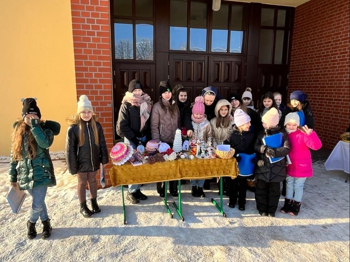 Kiermasz w białogardzkiej parafii NSPJ