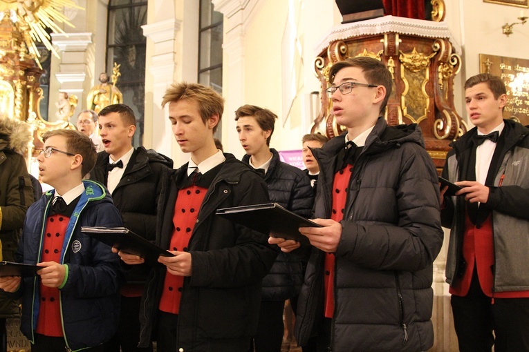 "Poznańskie słowiki" w Pile