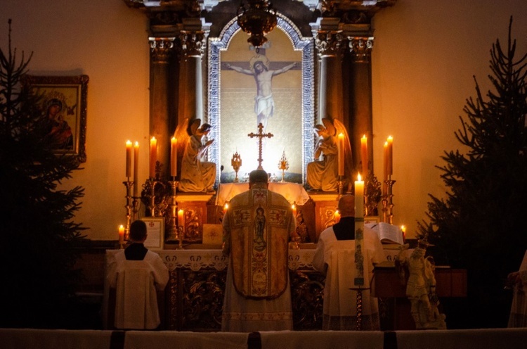 Tradycyjna Msza św. o Najświętszej Maryi Pannie w Adwencie