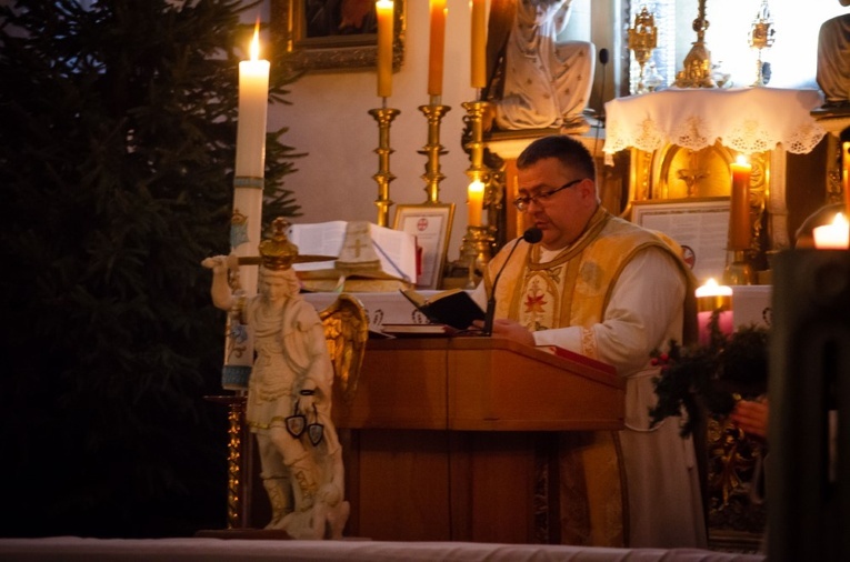 Tradycyjna Msza św. o Najświętszej Maryi Pannie w Adwencie