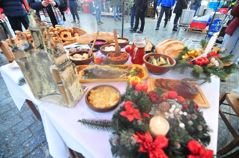 26. Wigilia dla Bezdomnych i Potrzebujących w Krakowie 2022 - cz. 2