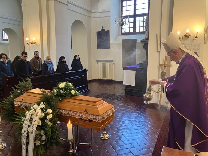 Uroczystości pogrzebowe s. Maksymiliany od Niepokalanej