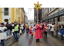 Są organizowane we Wrocławiu od 2010 roku. Największy, jaki przeszedł przez stolicę Dolnego Śląska, zgromadził ok. 30 tys. uczestników.