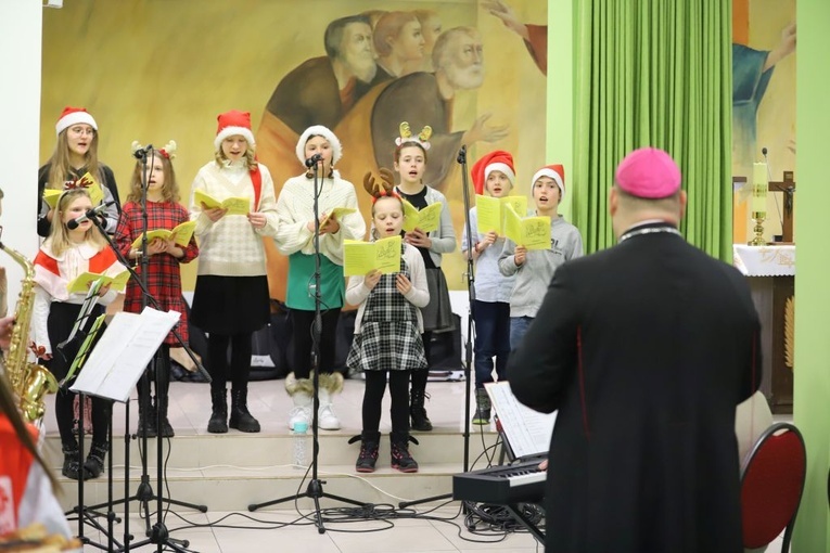 Wigilia Caritas dla osób samotnych i bezdomnych w Gorzowie Wlkp.