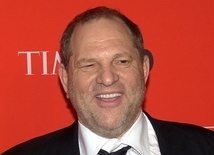 Producent filmowy Harvey Weinstein uznany winnym gwałtu i innych przestępstw seksualnych