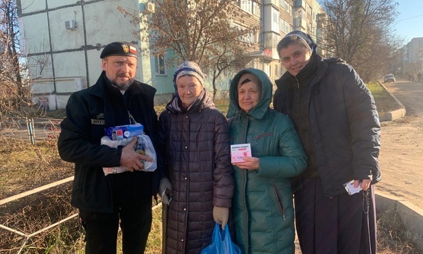 Kapelan Chrześcijańskiej Służby Ratunkowej na Ukrainie: Na froncie nie ma niewierzących