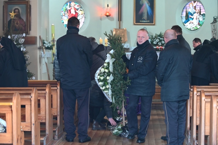 Dzierżoniów. Pogrzeb s. Rosarii Nowak