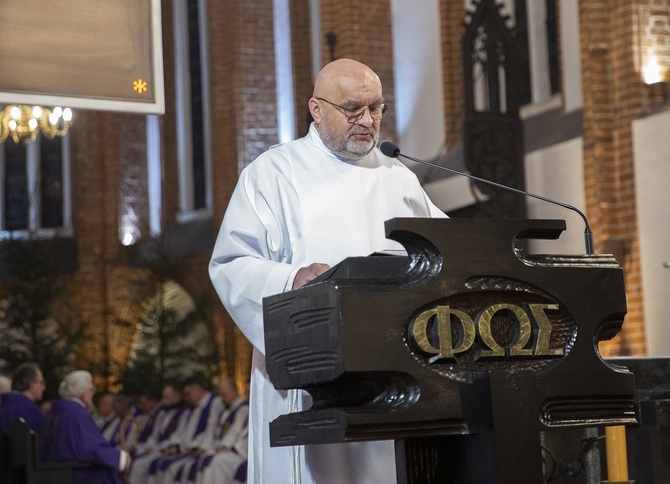 Pożegnanie bp. Werno w Kołobrzegu, cz. 1