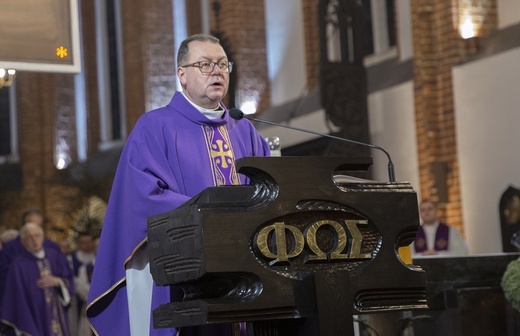 Pożegnanie bp. Werno w Kołobrzegu, cz. 2