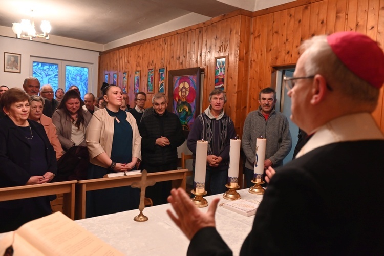 Spotkanie opłatkowe i poświęcenie kaplicy w Schronisku Brata Alberta