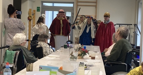 Z jasełkami do hospicjum 